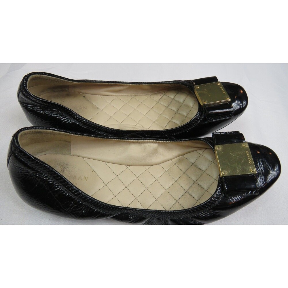 Cole Haan Black Patent Ballet Flat Size 9 B (runs small)